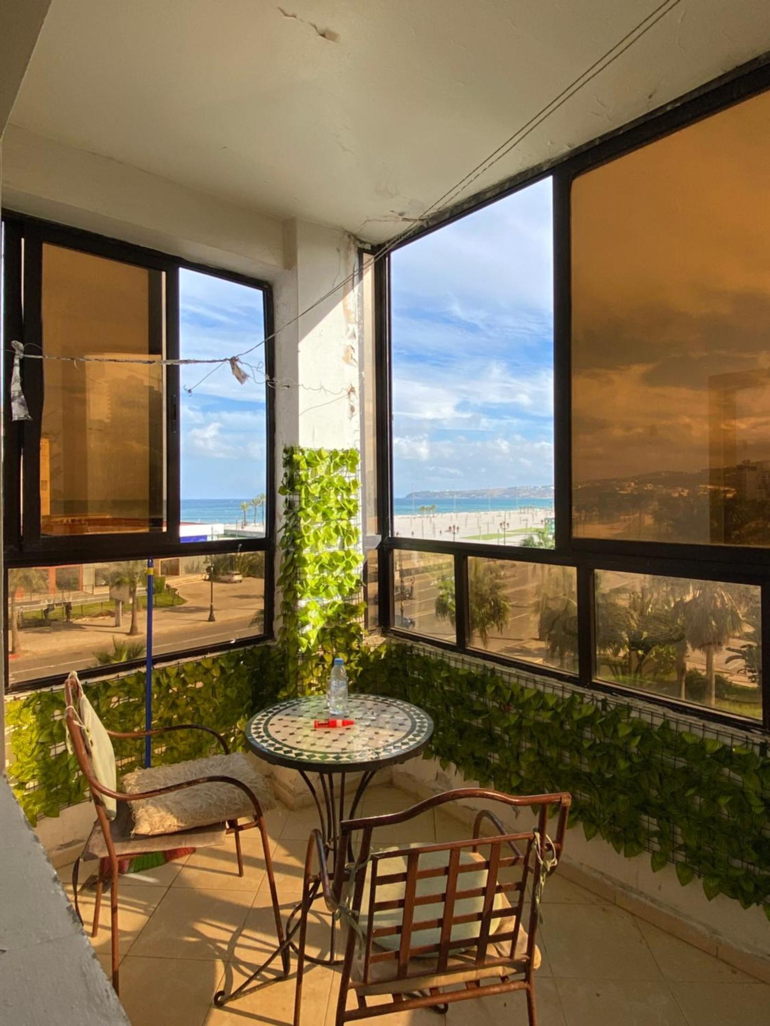 1br Charming Retro Sea View Center Habitación en casa particular *